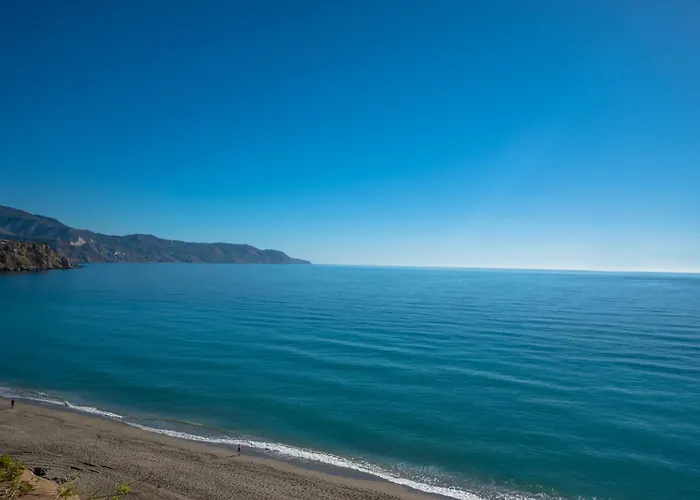 Almendros Nº5 Menyber Apartment Nerja