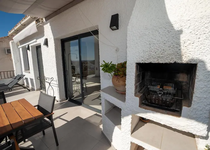 Almendros Nº5 Menyber Apartment Nerja