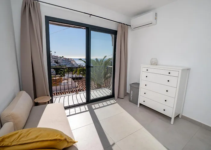 Almendros Nº5 Menyber Apartment